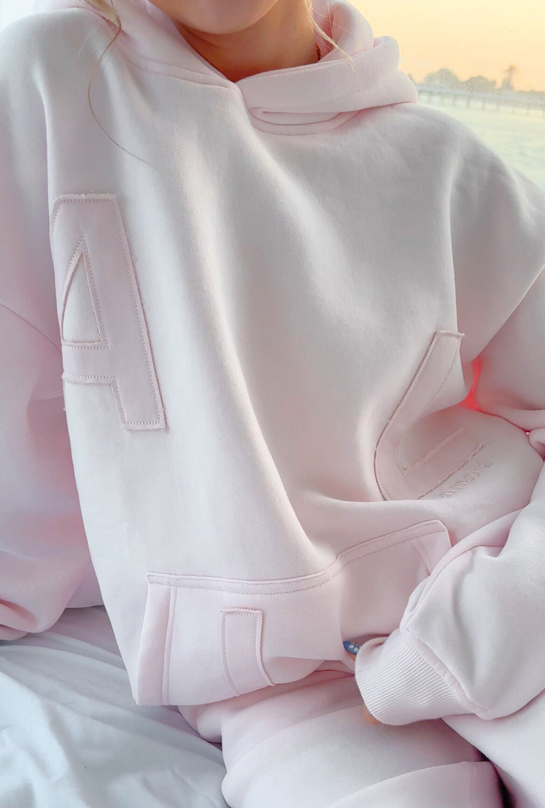 "all love/ love all" hoodie (shell pink)