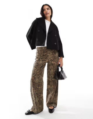 Malia | Cropped Button Coat