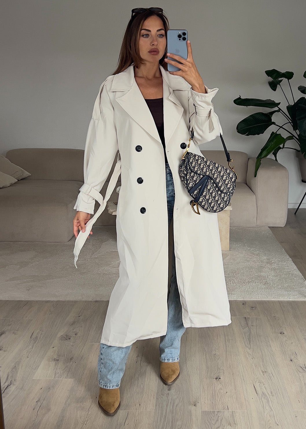 Lightweight Elegant Trench Coat